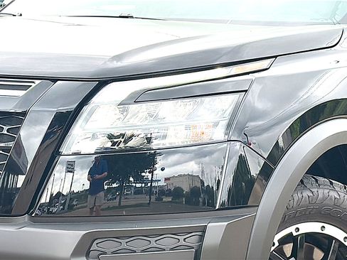 Certified 2025 Nissan Pathfinder Rock Creek AWD/4WD image 4
