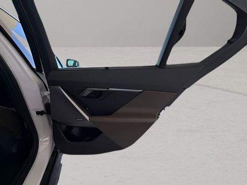 Certified 2024 BMW 530i w/ Premium Package image 28