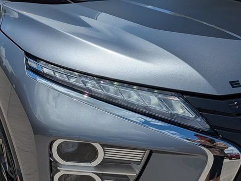 Used 2025 Mitsubishi Eclipse Cross AWD image 10