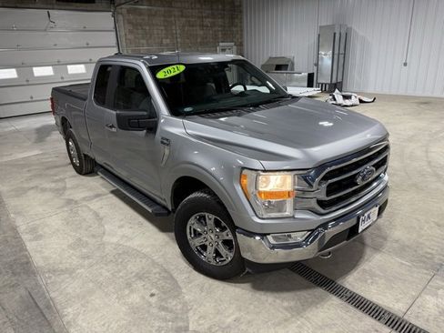 Used 2021 Ford F150 XLT w/ XTR Package image 39