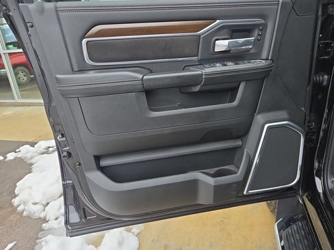 Used 2022 RAM 2500 Laramie image 12
