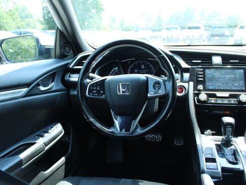 Used 2019 Honda Civic Sport image 15