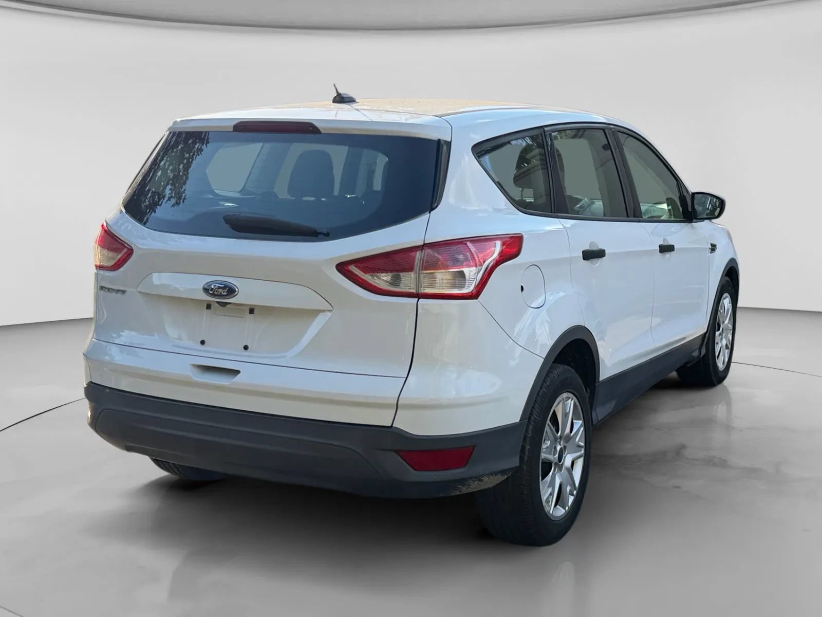 Used 2014 Ford Escape S FWD image 5