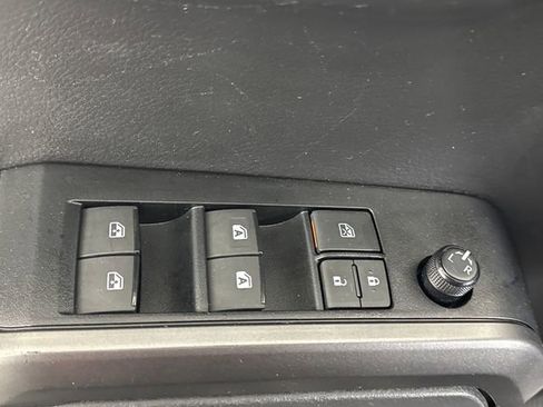 Used 2023 Toyota Tacoma TRD Sport AWD/4WD image 29