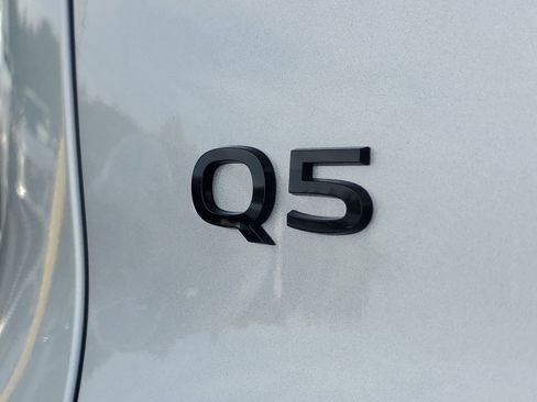 New 2025 Audi Q5 Premium Plus image 7