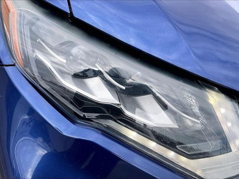 Used 2017 Nissan Rogue SL w/ SL Premium Package image 26