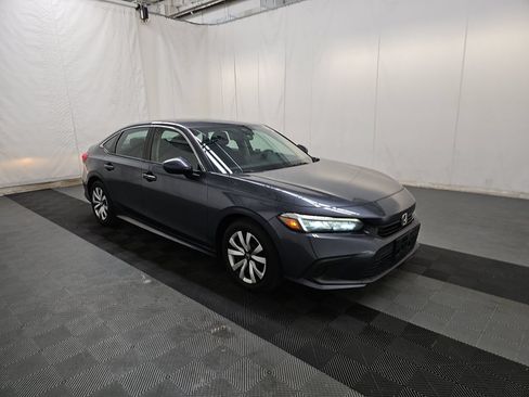 Used 2023 Honda Civic LX image 2