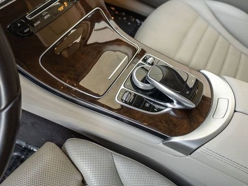 Used 2016 Mercedes-Benz GLC 300 image 10