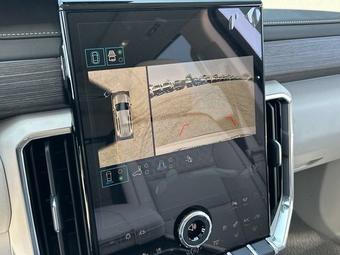 New 2026 GMC Acadia Denali w/ Super Cruise Package AWD/4WD image 10