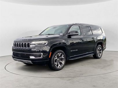 Used 2023 Jeep Wagoneer L Series III w/ Convenience Group I