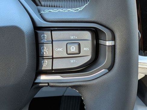 New 2026 Jeep Cherokee Overland w/ Advanced Pro Tech Group AWD/4WD image 15