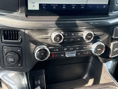 Used 2022 Ford F150 XLT w/ Equipment Group 302A High image 26