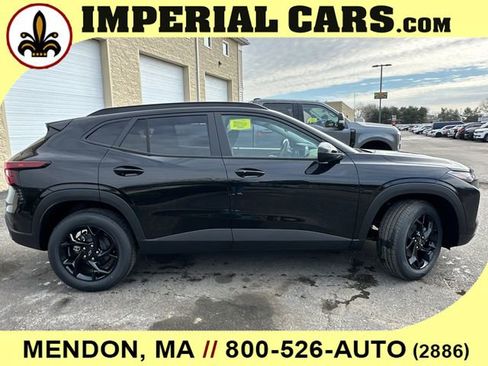 New 2026 Chevrolet Trax LT w/ Driver Confidence Package FWD image 13