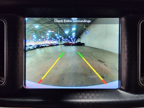 Used 2018 Dodge Charger GT image 37