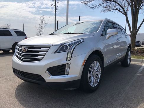 Used 2018 Cadillac XT5 AWD w/ LPO, Wheel Lock Package image 1