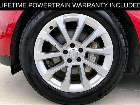 Used 2025 Land Rover Range Rover Sport SE AWD/4WD image 12