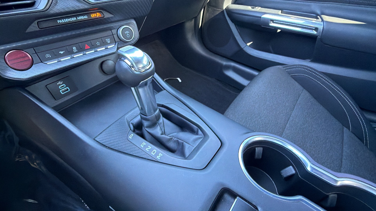 Used 2025 Ford Mustang GT RWD image 27
