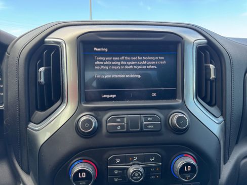 Used 2021 Chevrolet Silverado 1500 RST image 21