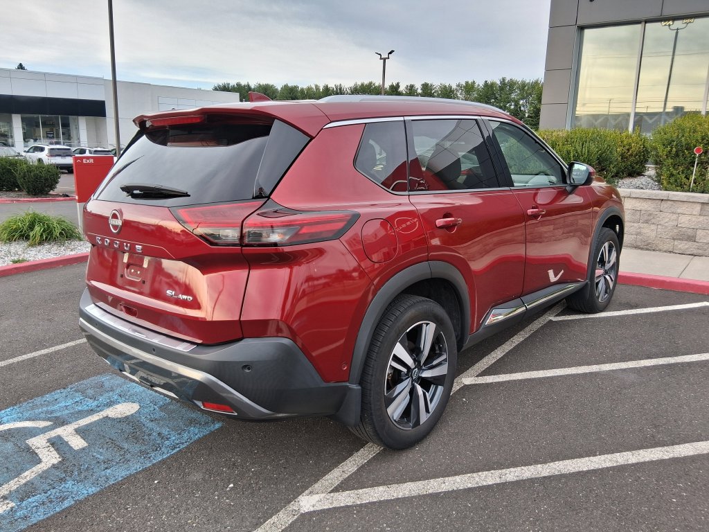 Certified 2023 Nissan Rogue SL w/ SL Premium Package AWD/4WD image 4