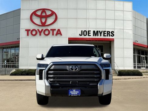 Used 2022 Toyota Tundra Limited image 4
