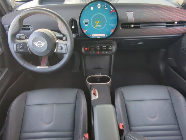 Used 2025 MINI Cooper S FWD image 17