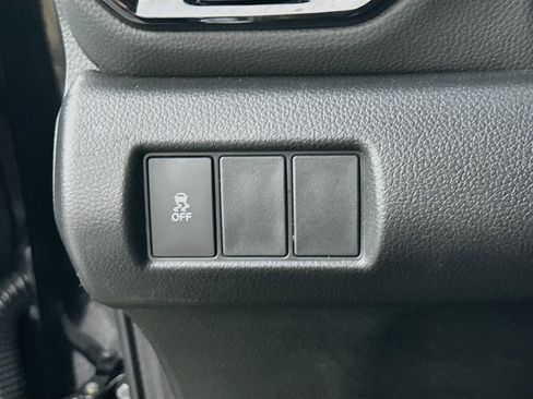 Used 2023 Honda Pilot Sport image 16