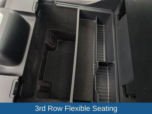 Certified 2025 Ford Expedition Active image 41