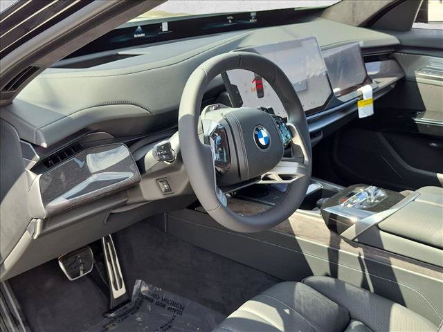 New 2027 BMW 740i w/ Executive Package RWD image 3
