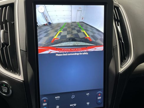 Certified 2024 Ford Edge SE w/ Cargo Accessory Package image 5