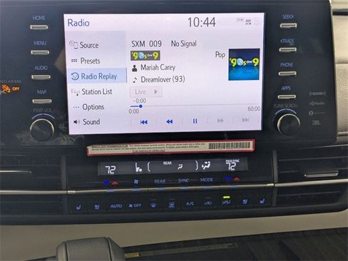 Used 2024 Toyota Sienna Platinum image 21