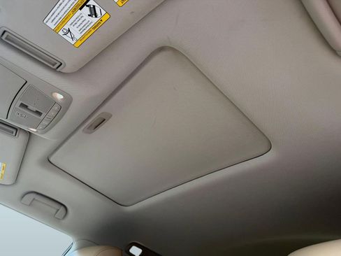 Certified 2022 Nissan Armada Platinum w/ Captain's Chairs Package RWD image 18
