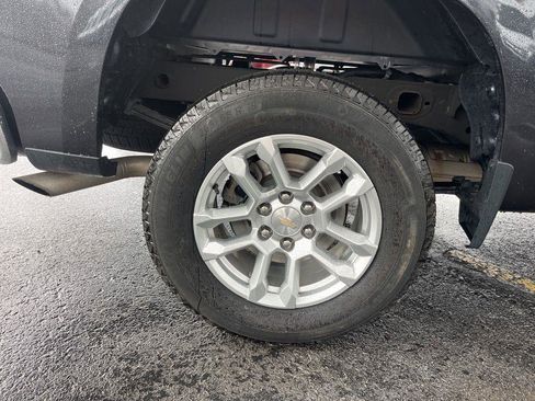 Used 2022 Chevrolet Silverado 1500 LT image 12