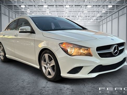 Used 2016 Mercedes-Benz CLA 250 image 7