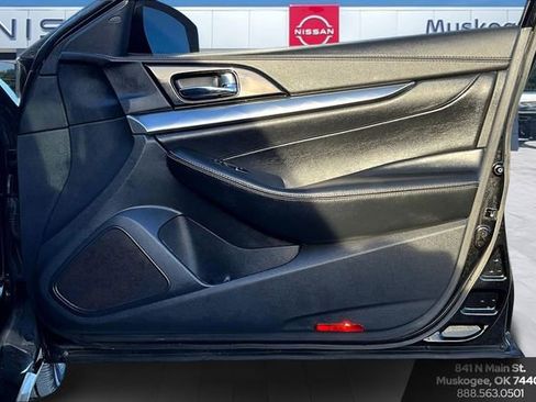 Used 2020 Nissan Maxima 3.5 SV w/ Floor Mat Group image 25