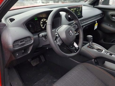 New 2026 Honda HR-V Sport image 9