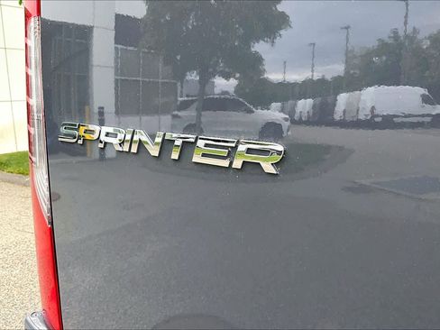 New 2025 Mercedes-Benz Sprinter 2500 image 7