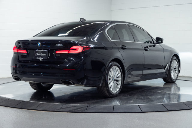 Certified 2022 BMW 530i xDrive w/ Premium Package AWD/4WD image 10