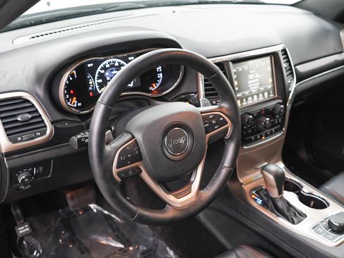 Used 2017 Jeep Grand Cherokee Limited 75th Anniversary AWD/4WD image 21