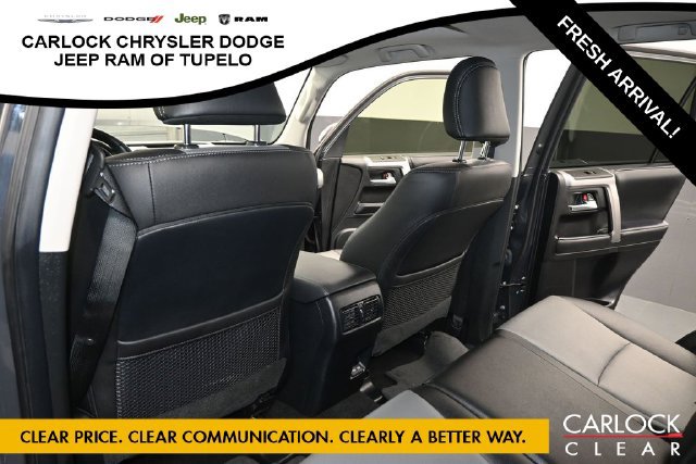 Used 2024 Toyota 4Runner SR5 Premium w/ Moonroof Package AWD/4WD image 27