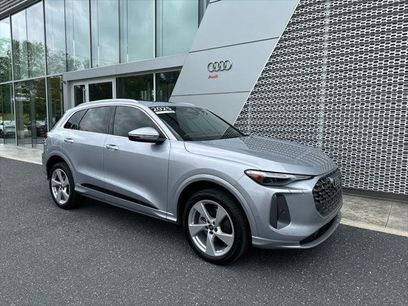 Certified 2025 Audi Q5 Premium Plus w/ Premium Plus