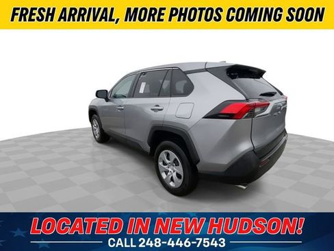 Used 2024 Toyota RAV4 LE image 8