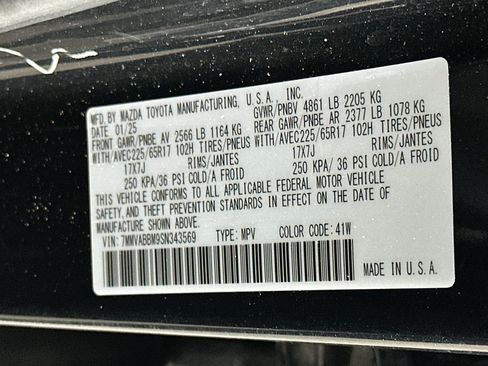 Used 2025 MAZDA CX-50 AWD 2.5 S w/ Preferred Package image 12