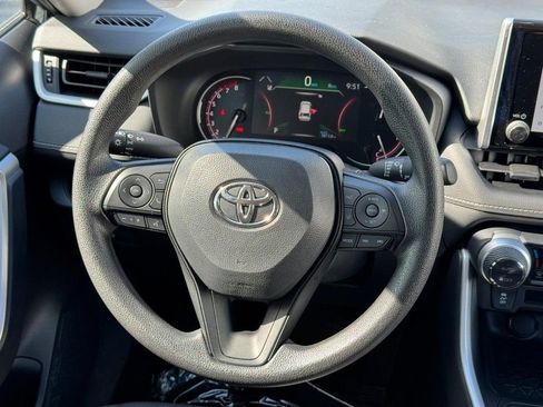 Certified 2025 Toyota RAV4 XLE AWD/4WD image 15