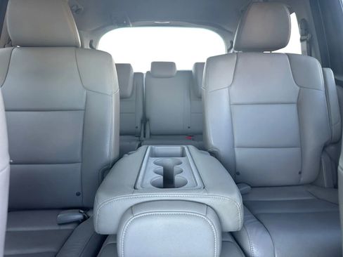 Used 2012 Honda Odyssey EX-L image 17
