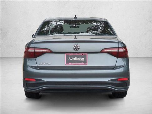 Used 2024 Volkswagen Jetta Sport FWD image 7