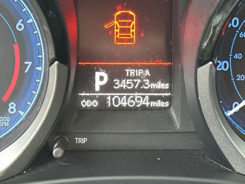 Used 2016 Toyota Corolla S image 16