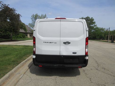 Used 2019 Ford Transit 150 130 Low Roof RWD image 11