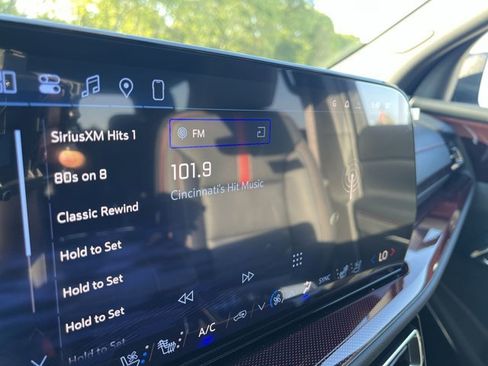 New 2026 Chevrolet Traverse RS w/ LPO, Floor Liner Package image 13