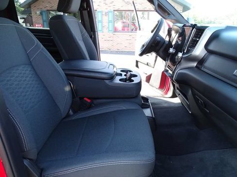 Used 2026 RAM 2500 Big Horn AWD/4WD image 17