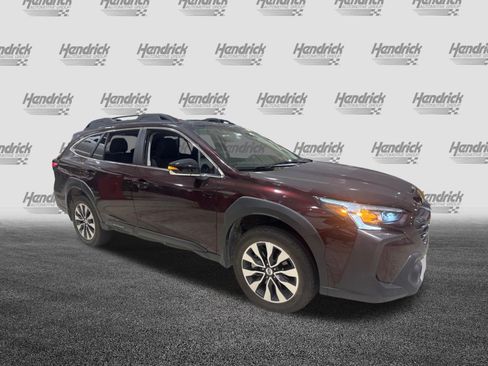Used 2025 Subaru Outback Limited AWD/4WD image 3